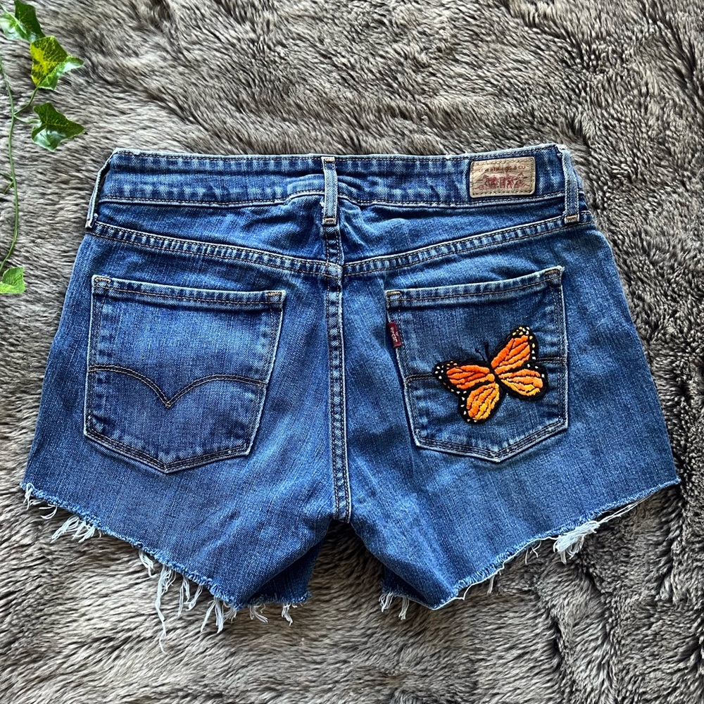 Hand embroidered Butterfly Levi’s Shorts